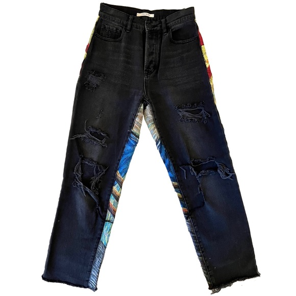 Hand-Painted Scream Pants - Picture 2 of 11